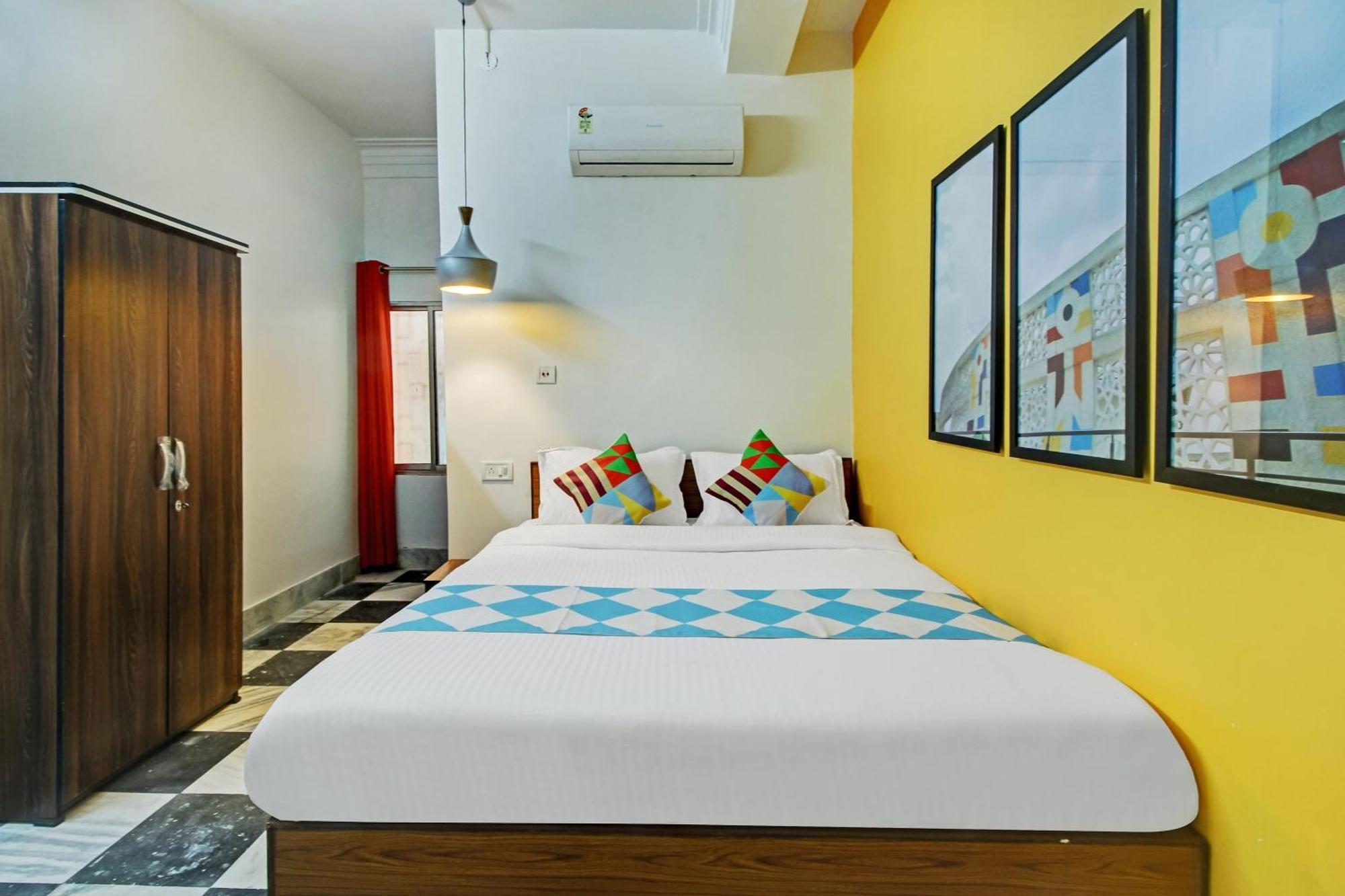 Hotel O Nilay Guest House Behala Екстер'єр фото