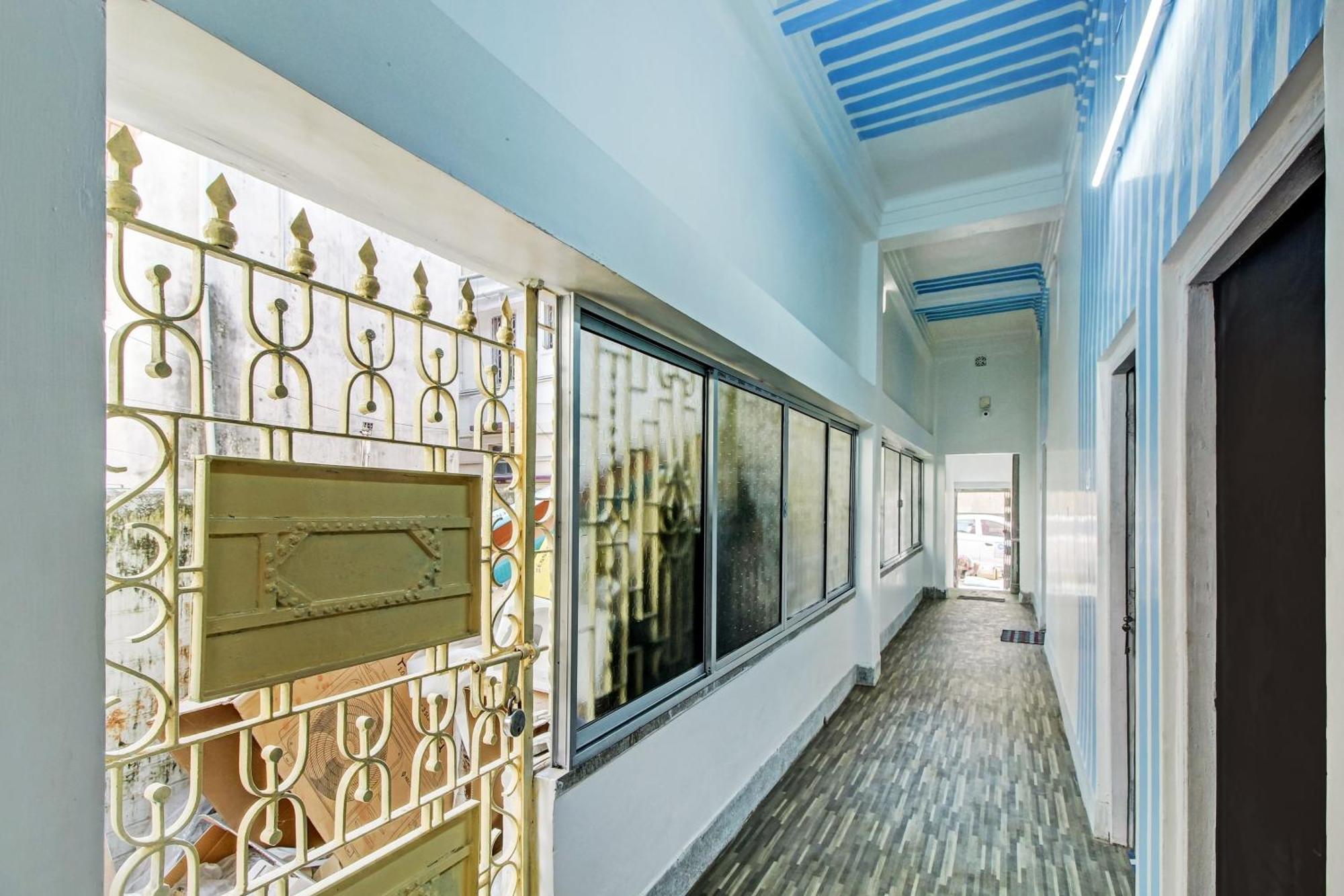 Hotel O Nilay Guest House Behala Екстер'єр фото
